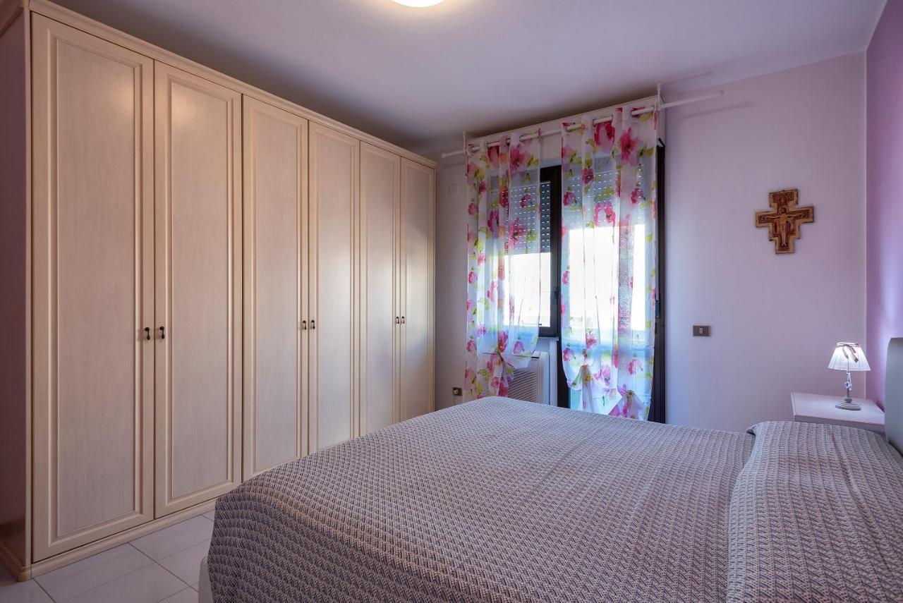 Blue Seal Apartment Альгеро Экстерьер фото